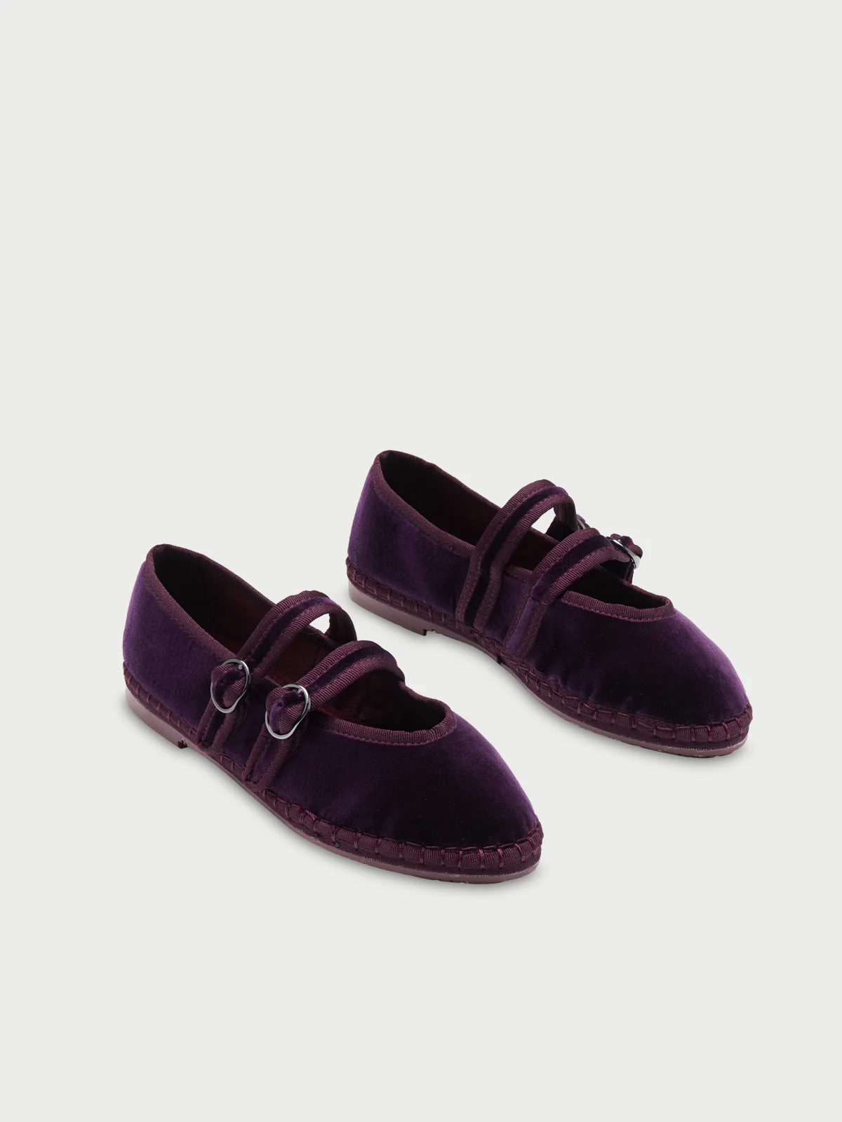 Claire Aubergine - Image 2