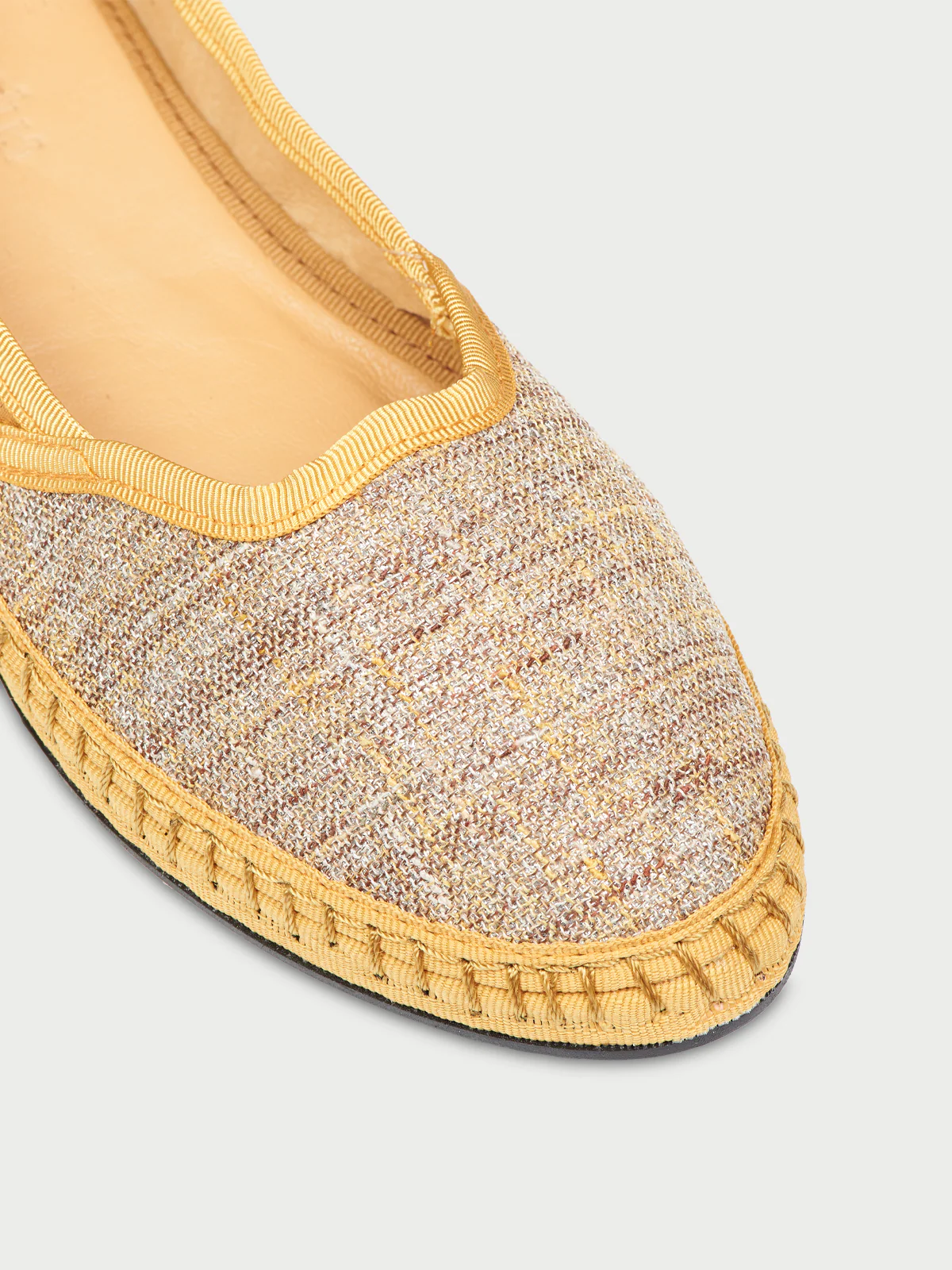 Courts Mule Golden - Image 3