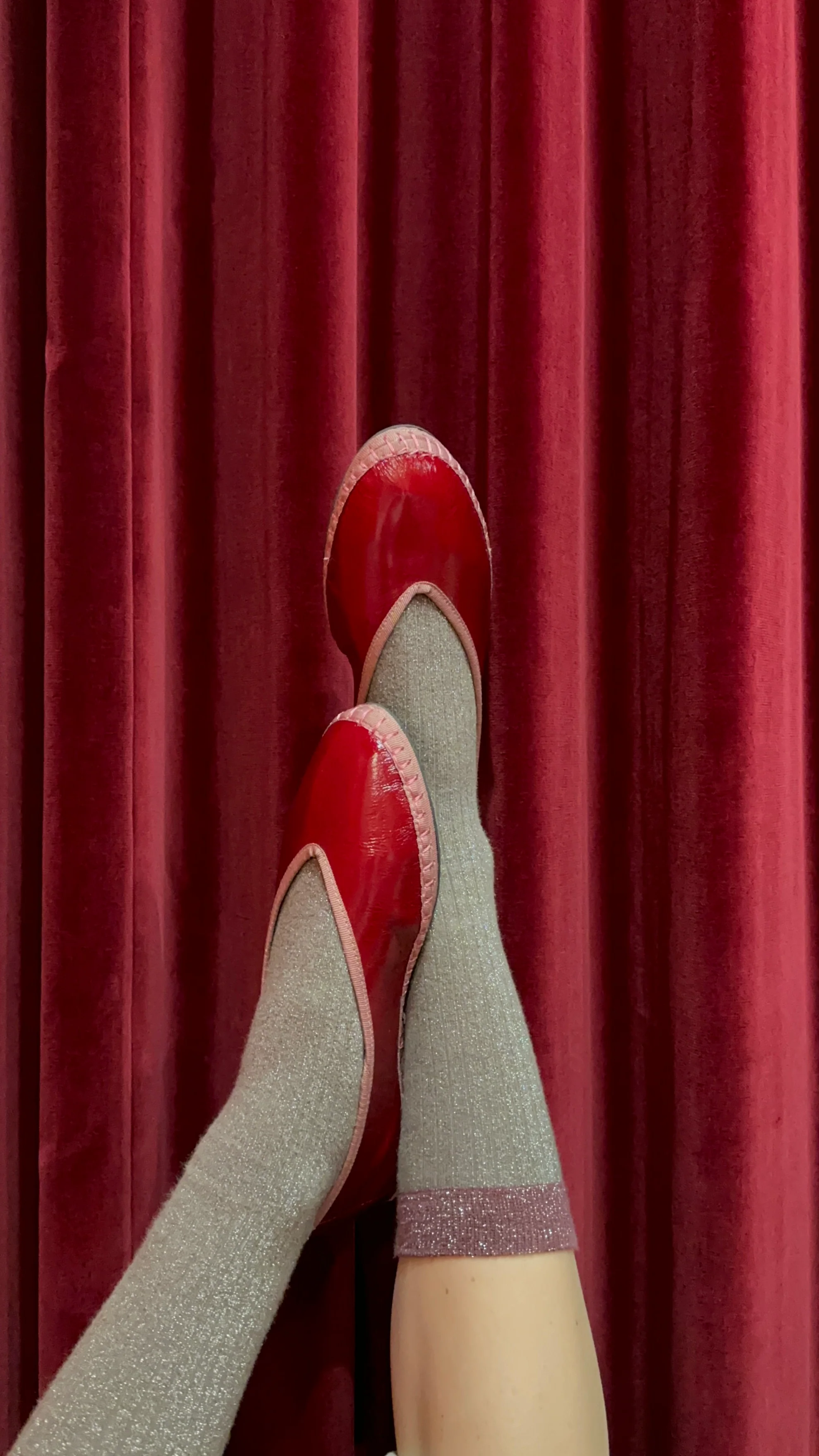 Lisbeth Aubergine - Image 2