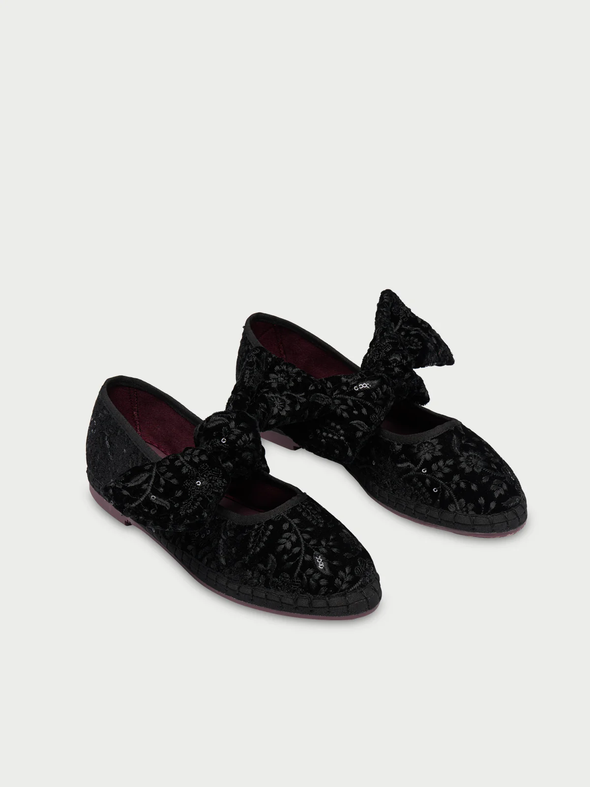 Lyra Sylva Black - Image 3