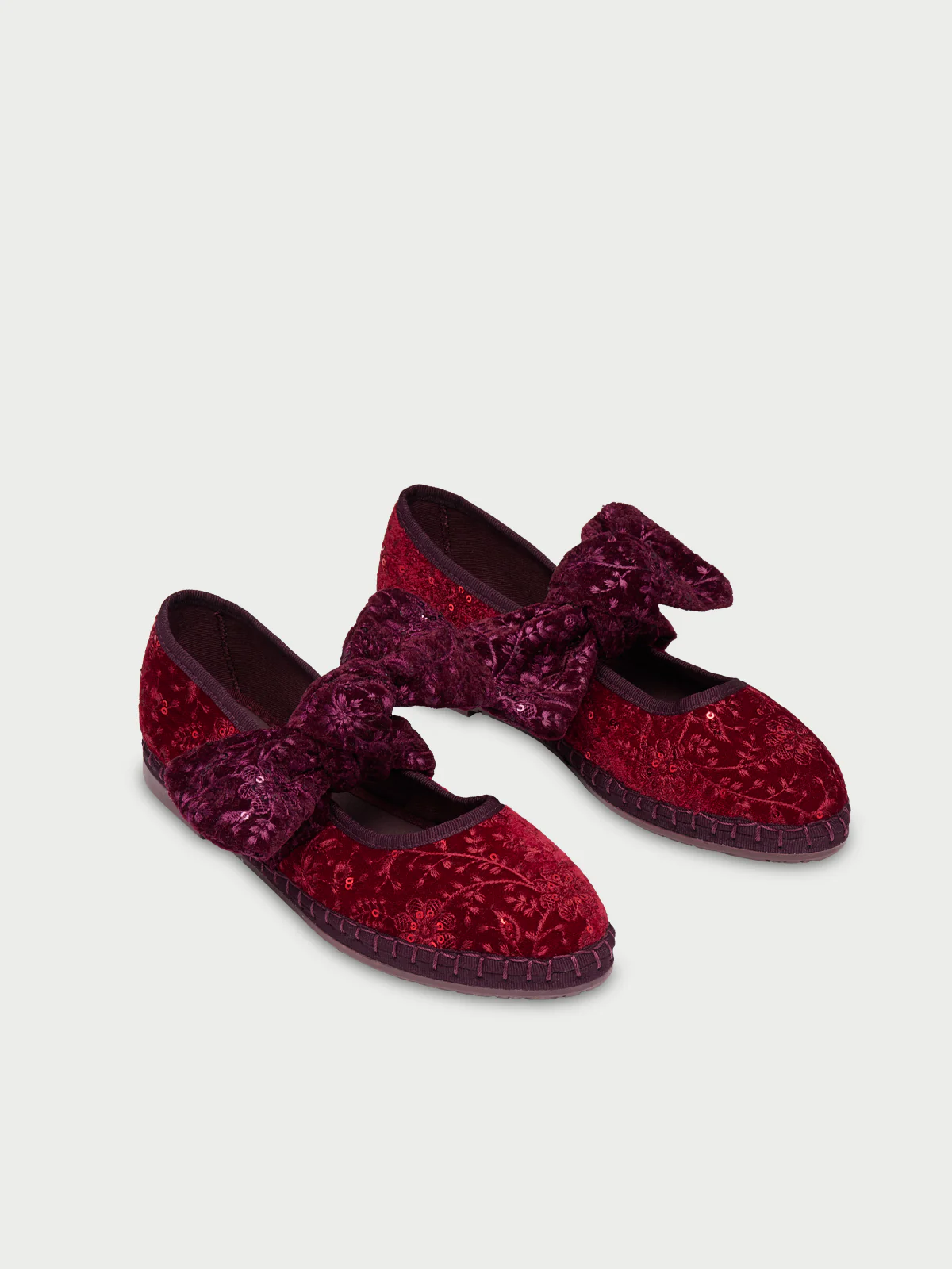 Lyra Sylva Burgundy - Image 3