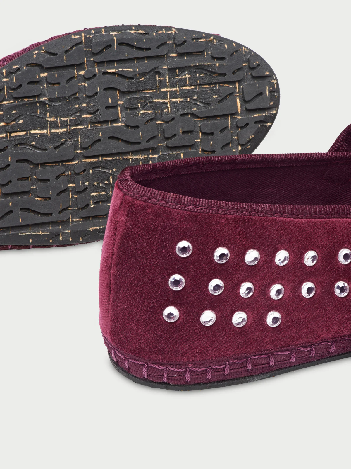 Mae Burgundy - Image 5