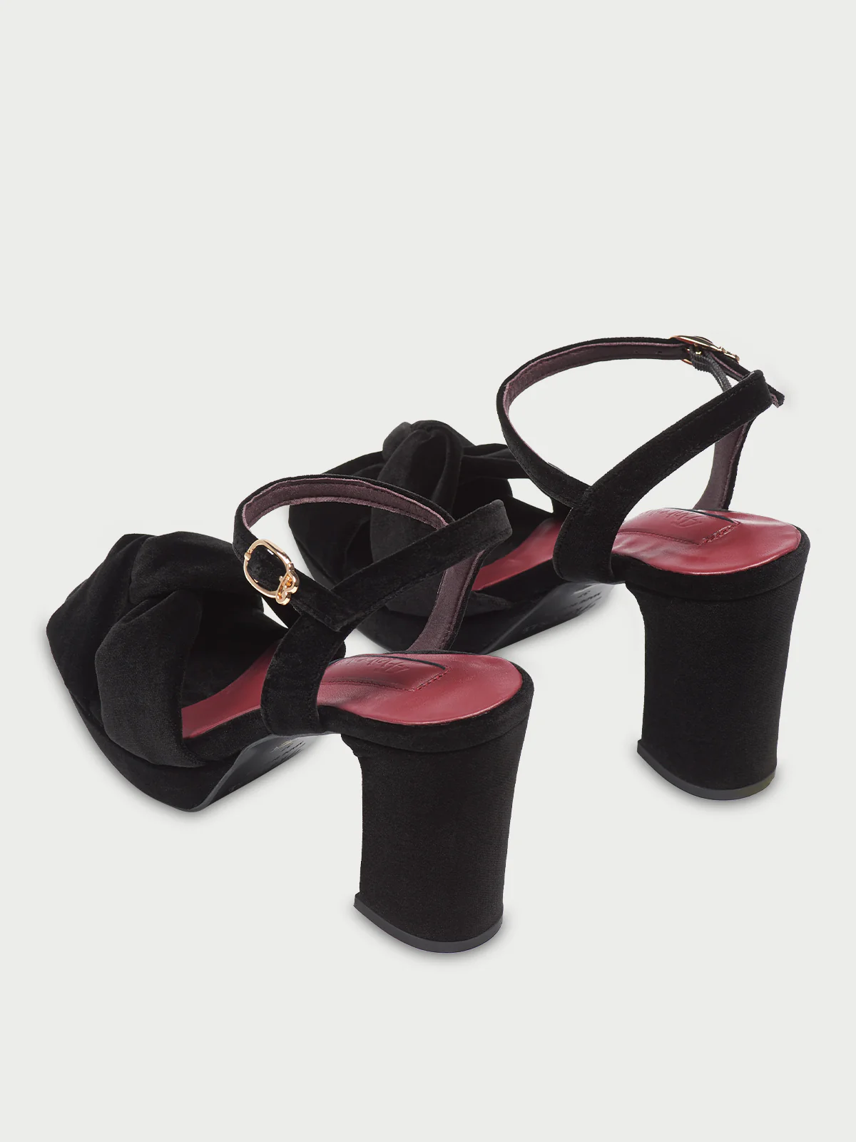 Mushu Sandal Black - Image 3