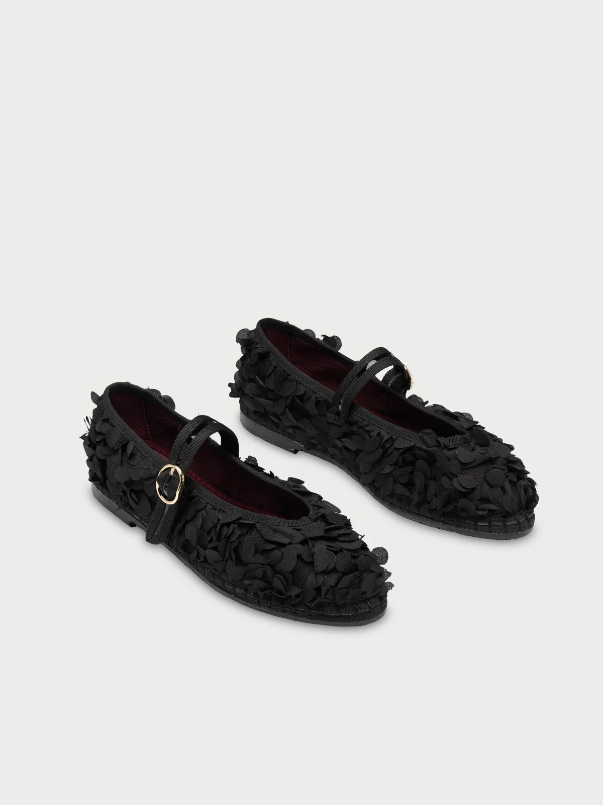Pierre Lotus Black - Image 4