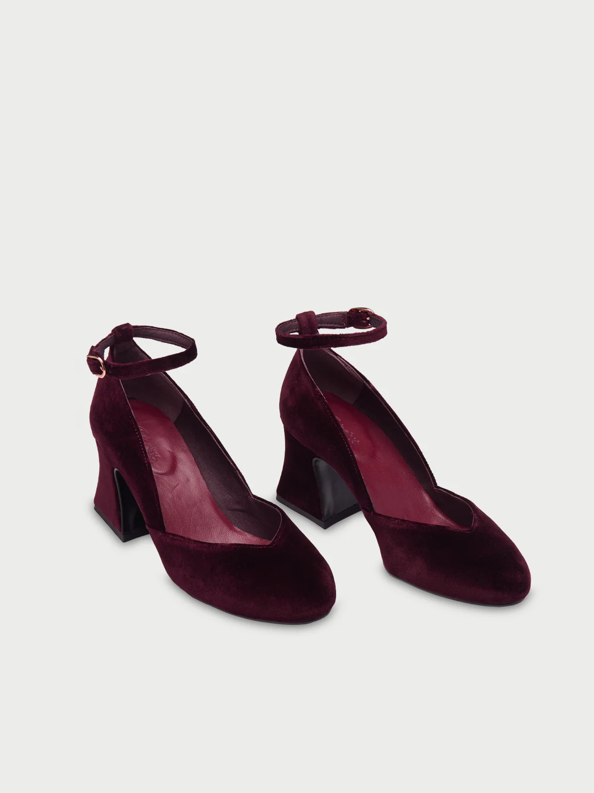 The D'Orsey Pumps Wine - Image 3